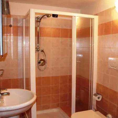 Sunlake Estoul Borgo Apartment