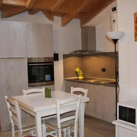 Apartament Sunlake Estoul Borgo *
